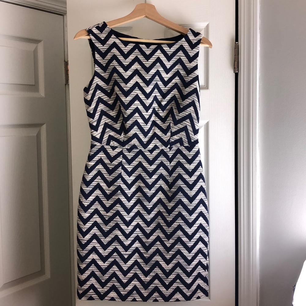 The Limited navy and cream chevron print dress